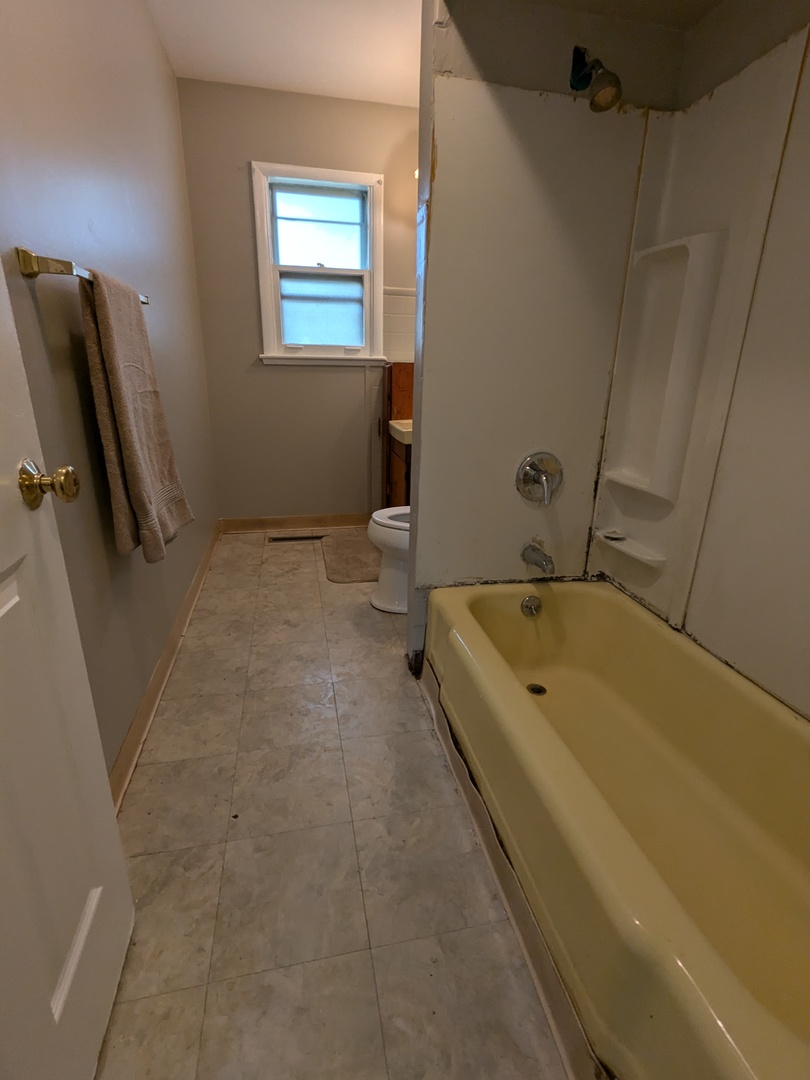 509 Lakelawn Boulevard