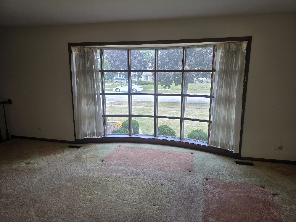 303 E Carpenter Drive