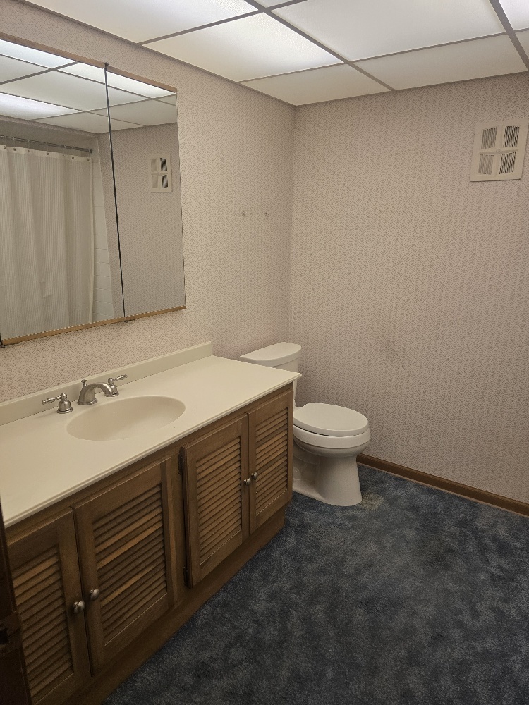 303 E Carpenter Drive