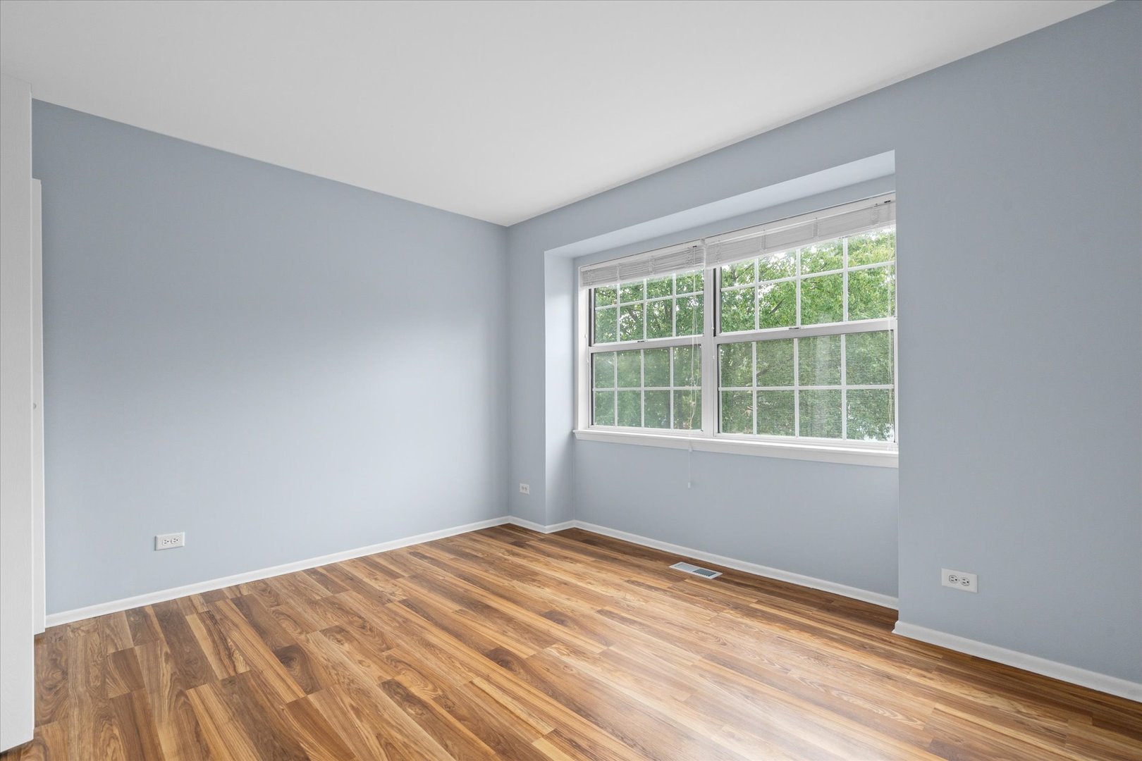 1642 Penny Lane