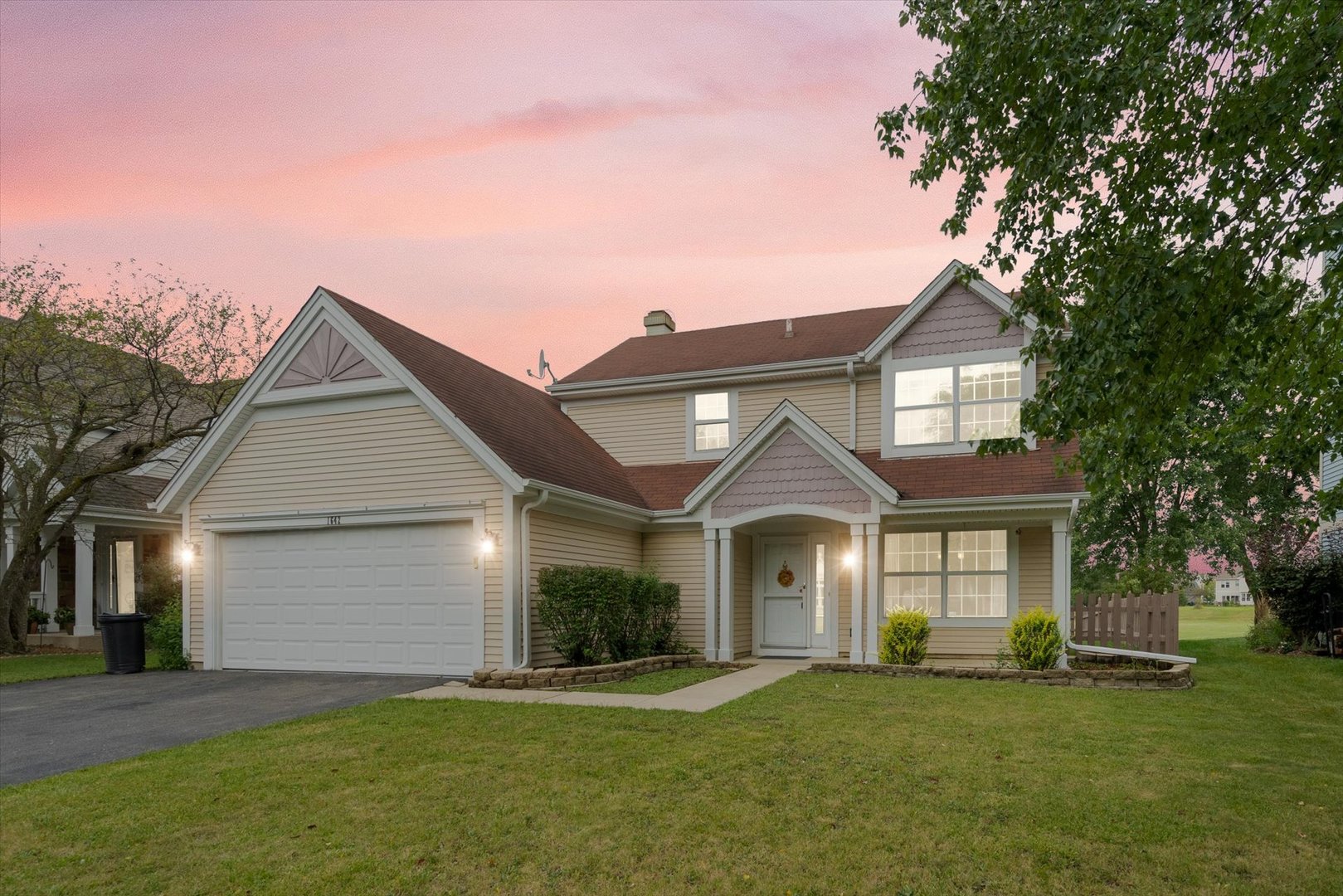 1642 Penny Lane