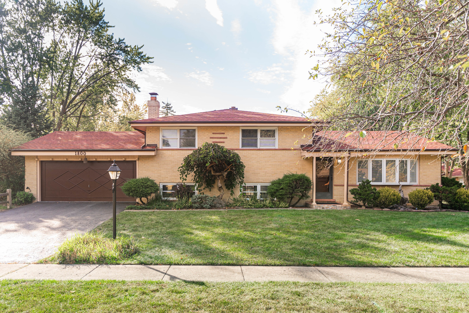 1800 N Iris Drive