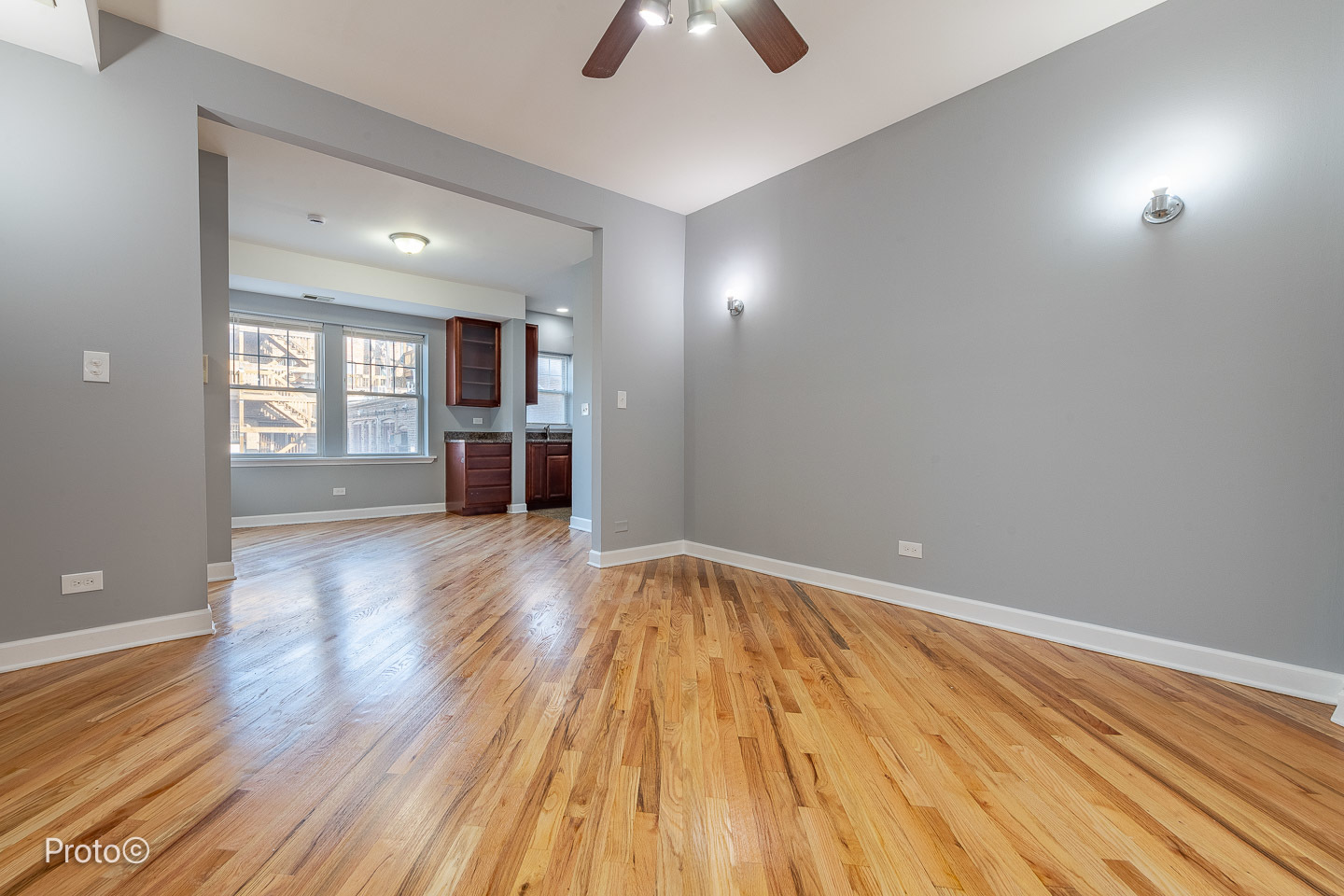 2412 W Bryn Mawr Avenue Unit: 1N