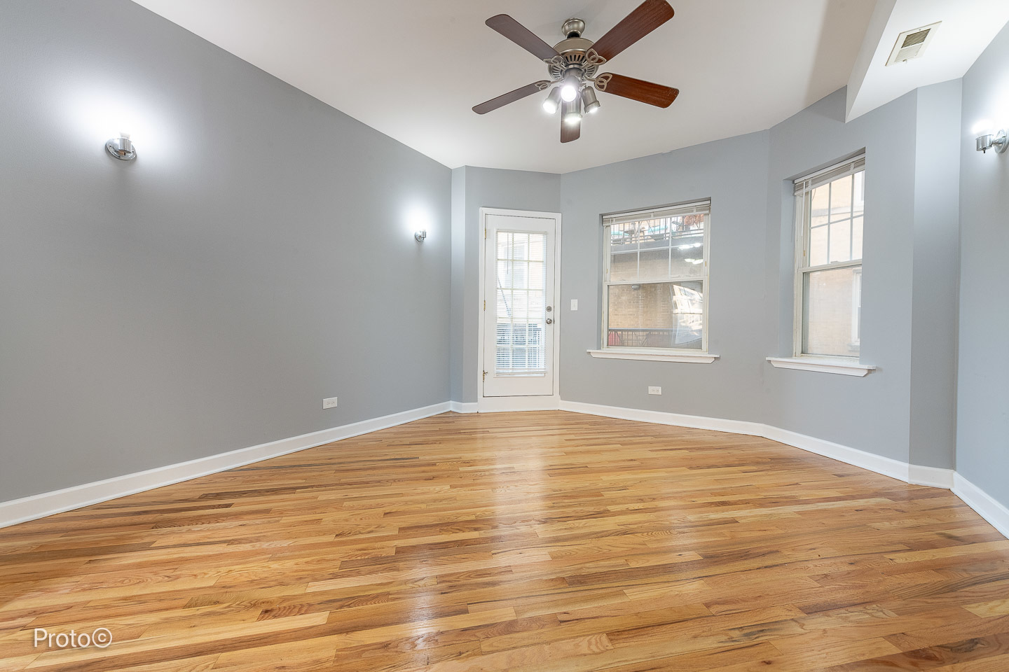 2412 W Bryn Mawr Avenue Unit: 1N