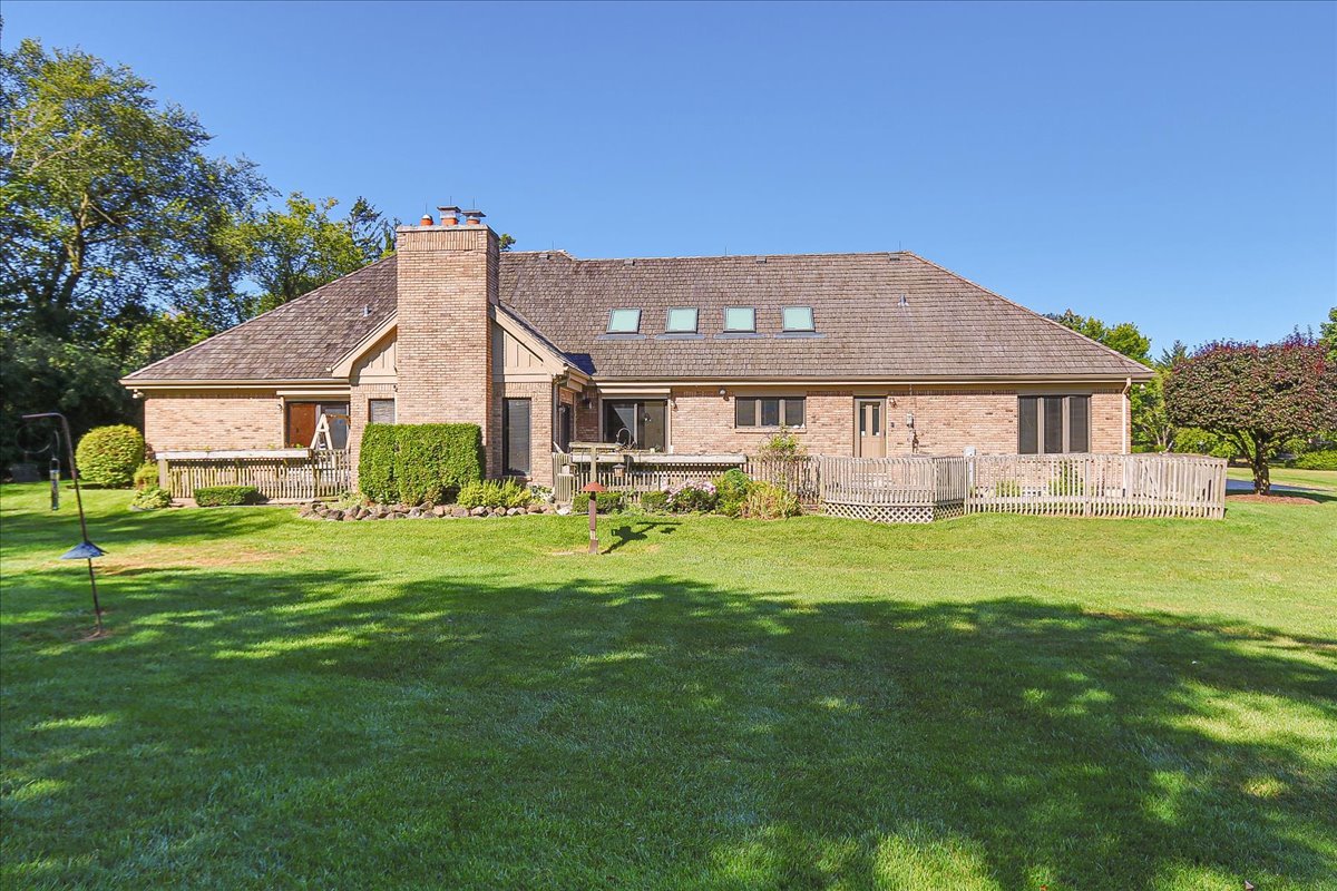 7 Windsor Court