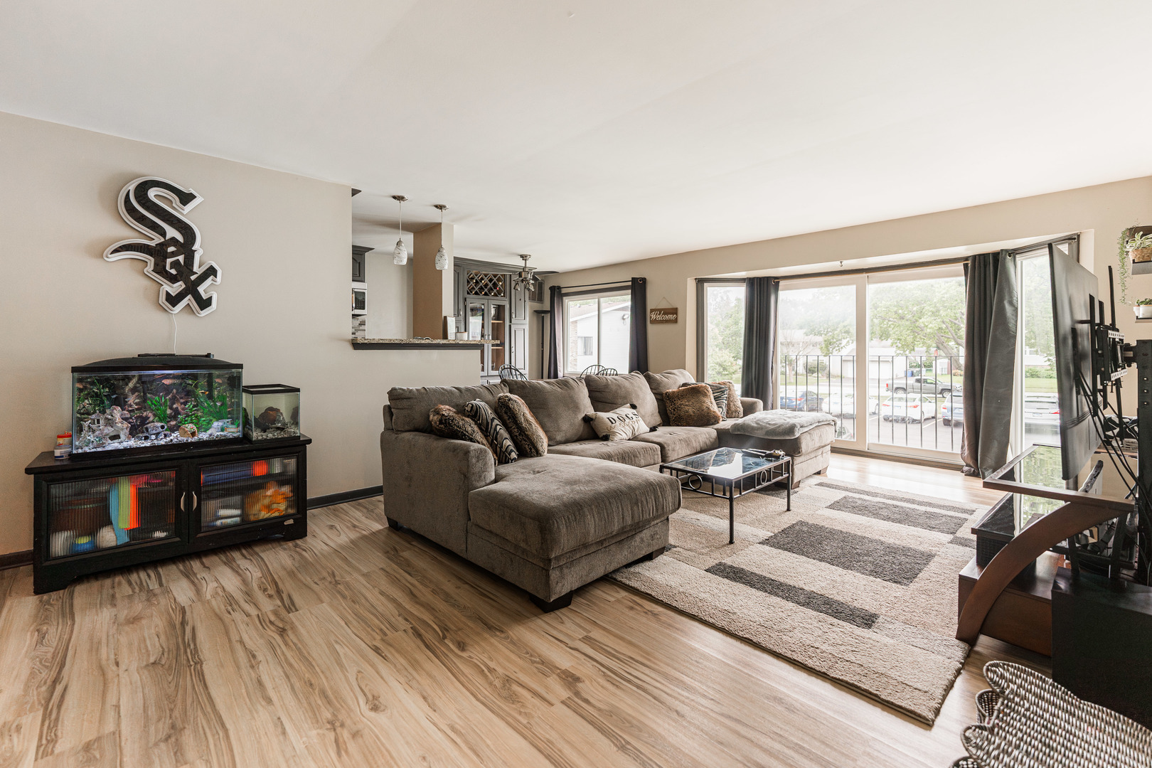 2821 Hobson Road Unit: 8