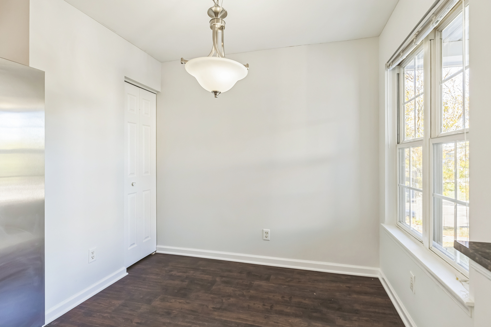 409 Newport Circle