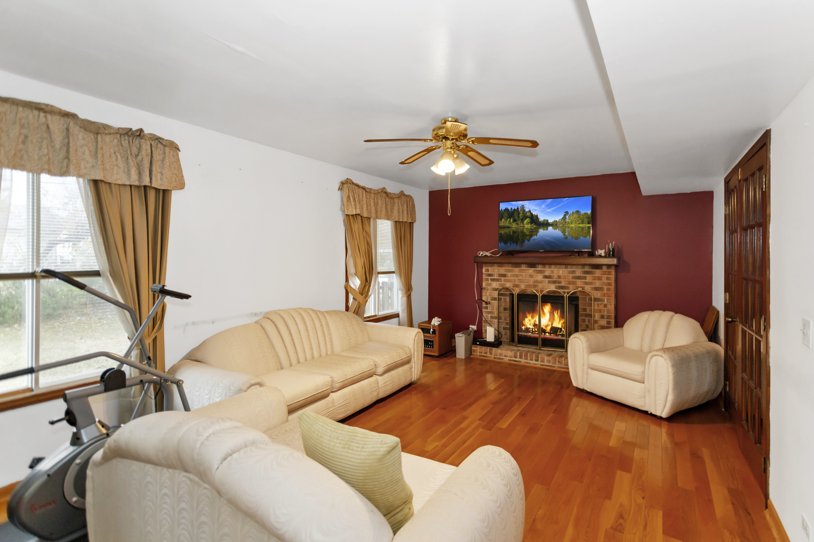 212 Hackberry Drive