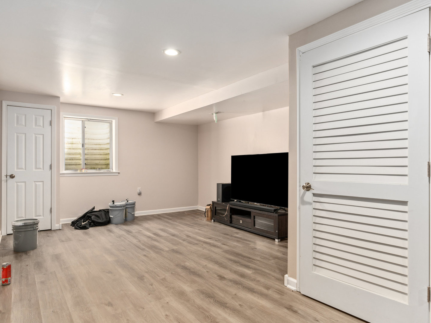 1031 Spinnaker Street