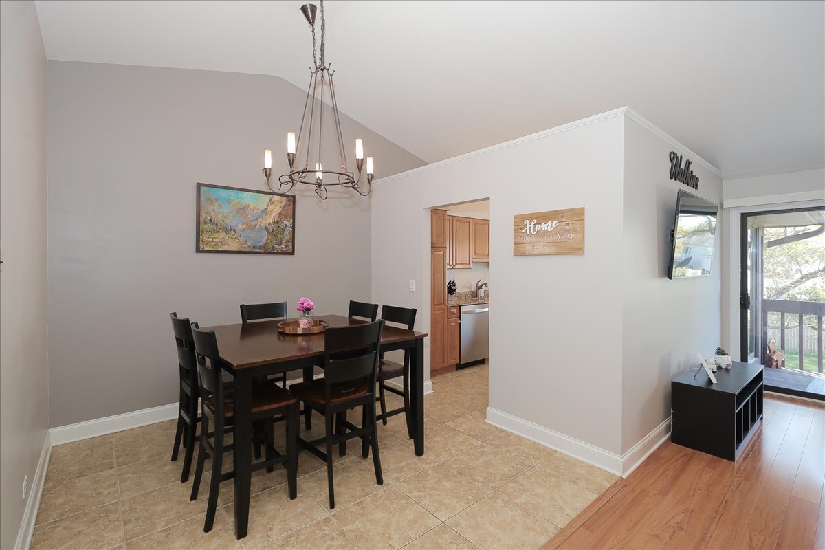 1915 GOLF VIEW Drive Unit: 2B