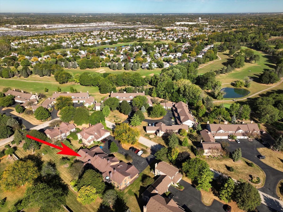 1915 GOLF VIEW Drive Unit: 2B