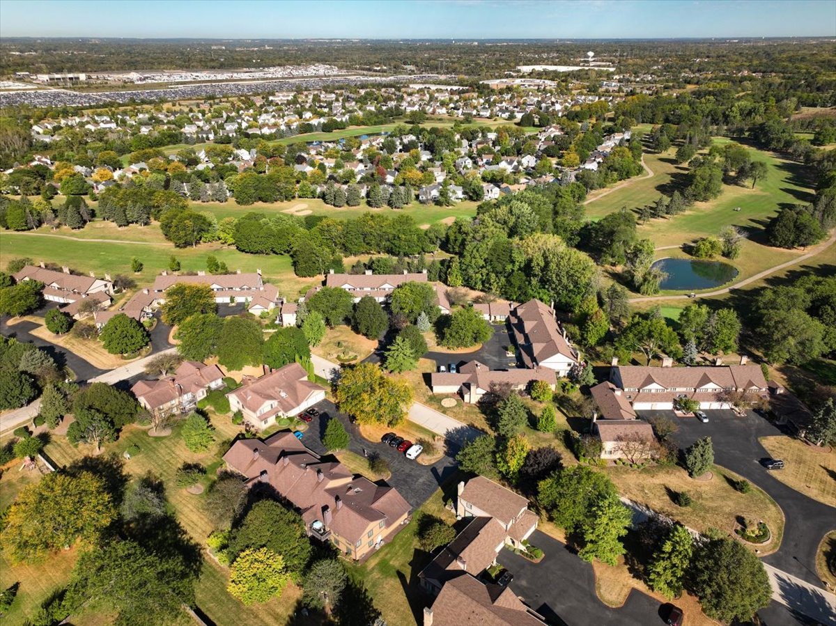 1915 GOLF VIEW Drive Unit: 2B