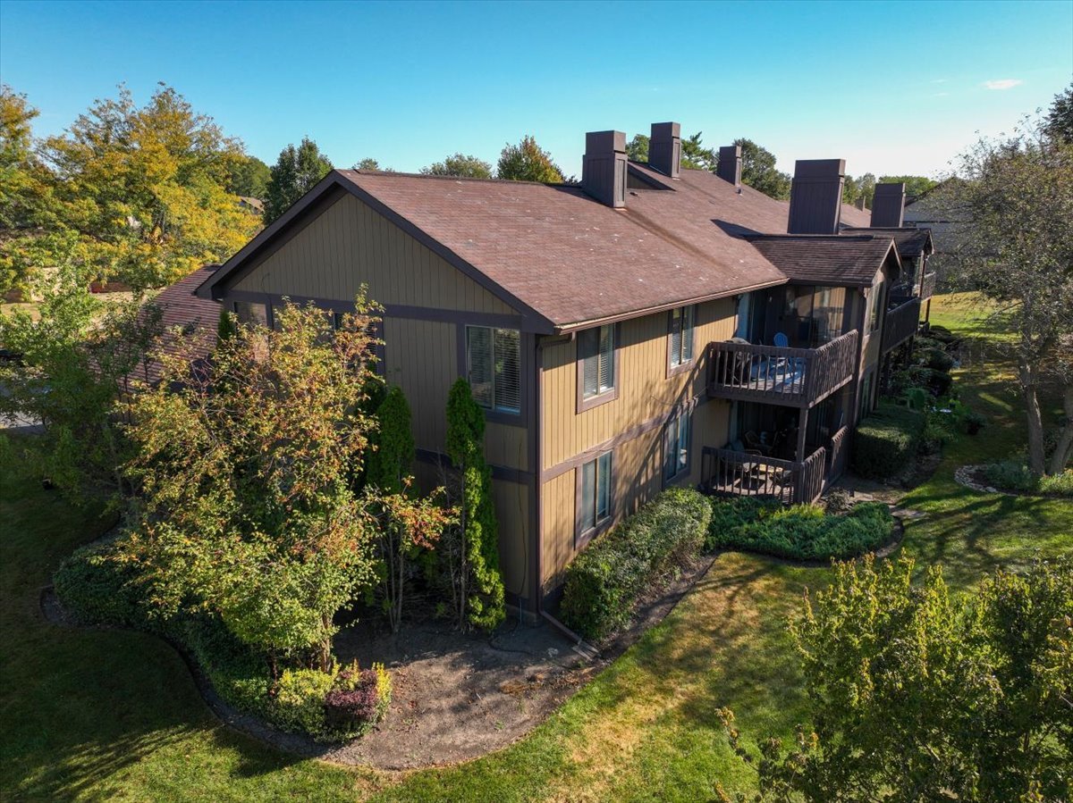 1915 GOLF VIEW Drive Unit: 2B