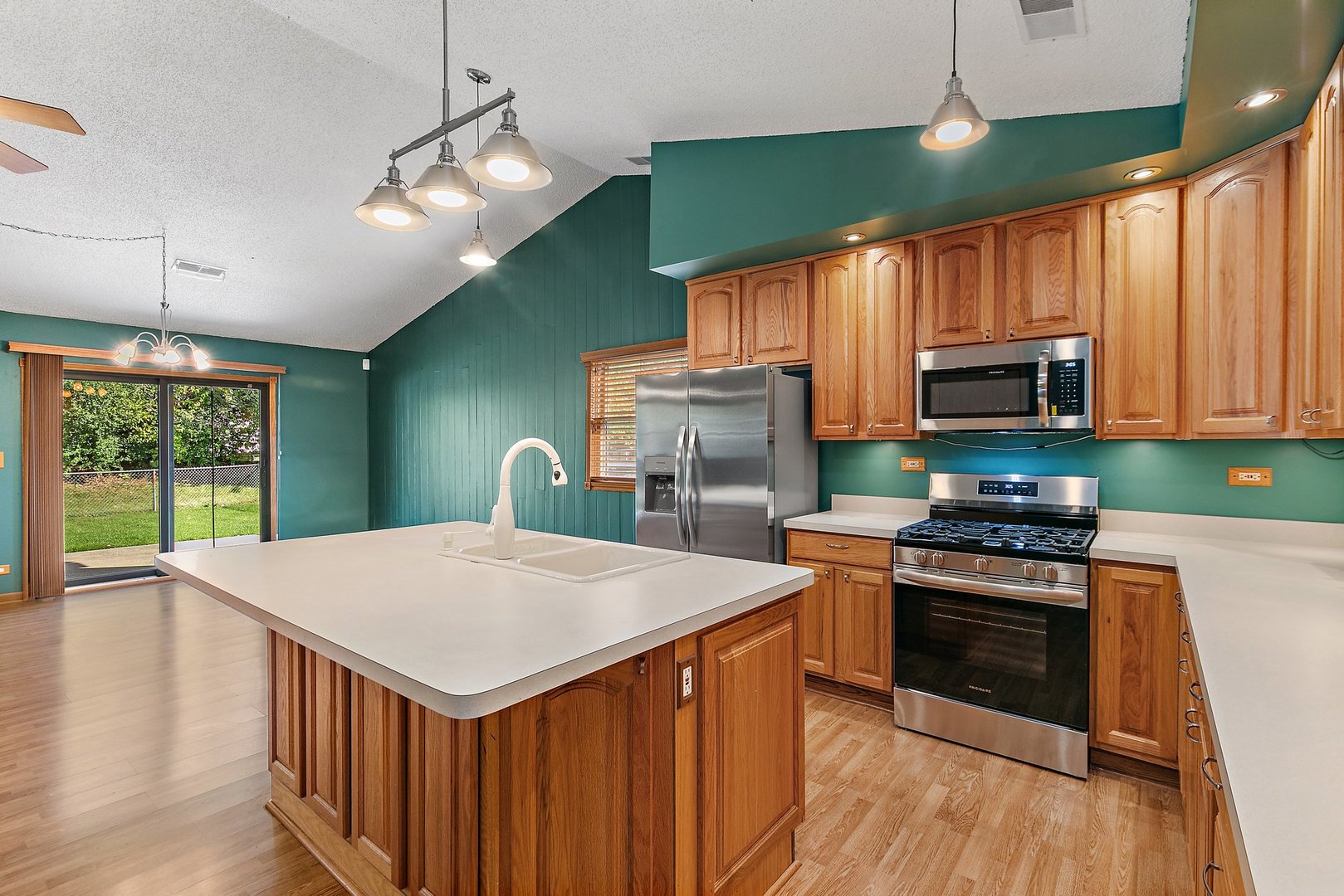 3845 Windjammer Lane