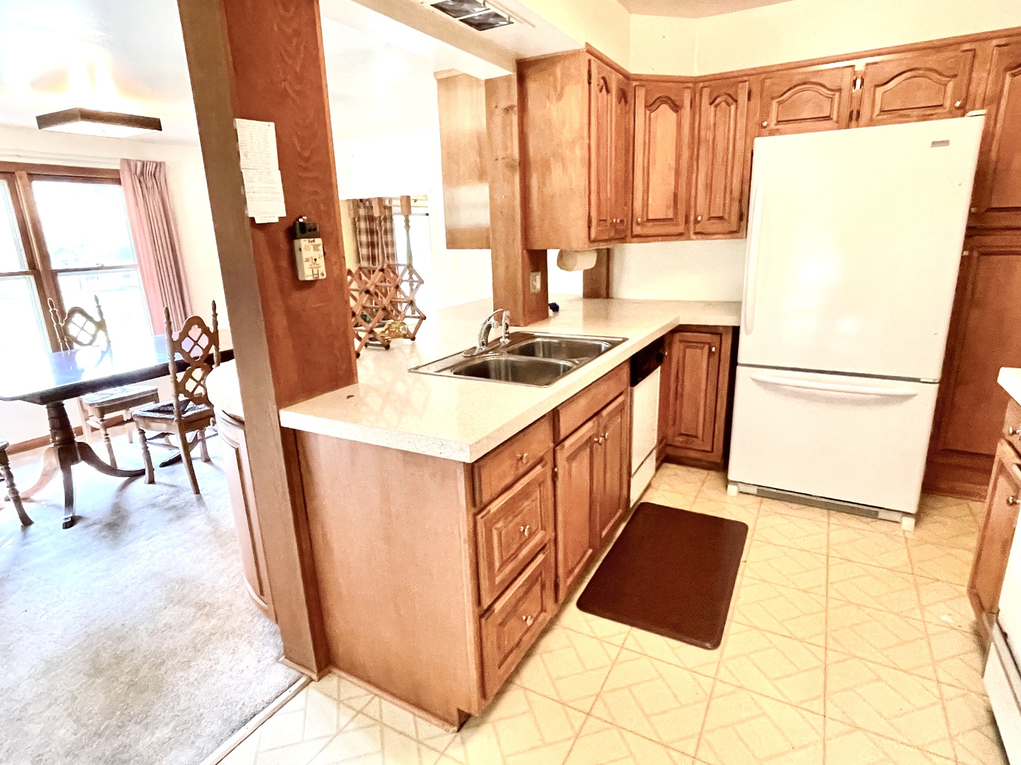 3N100 Lakewood Drive