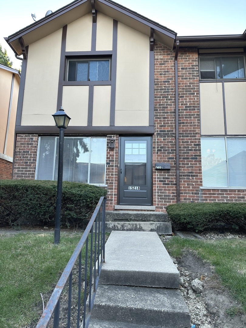 1S218 Ingersoll Lane