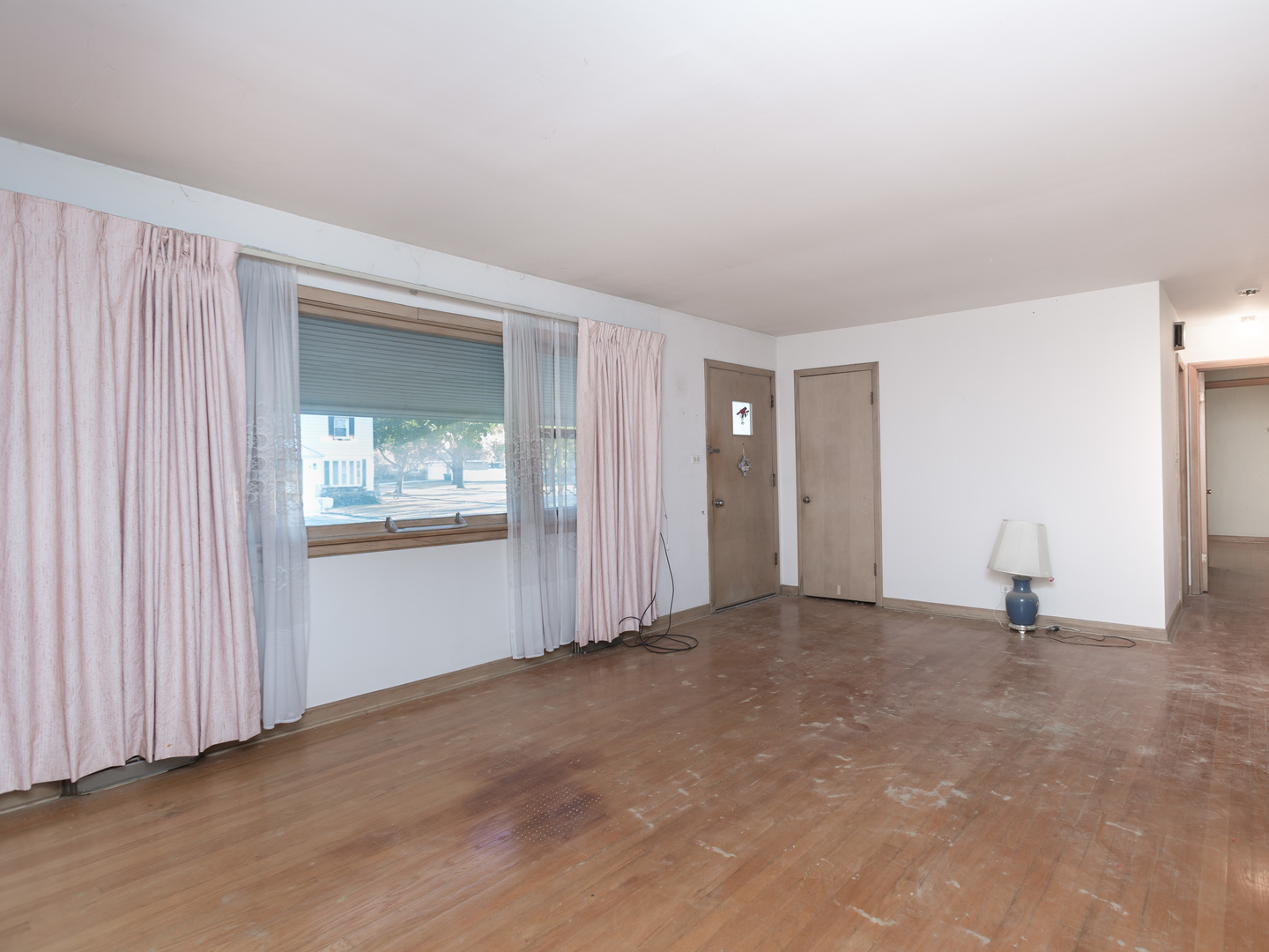 220 E Washington Street