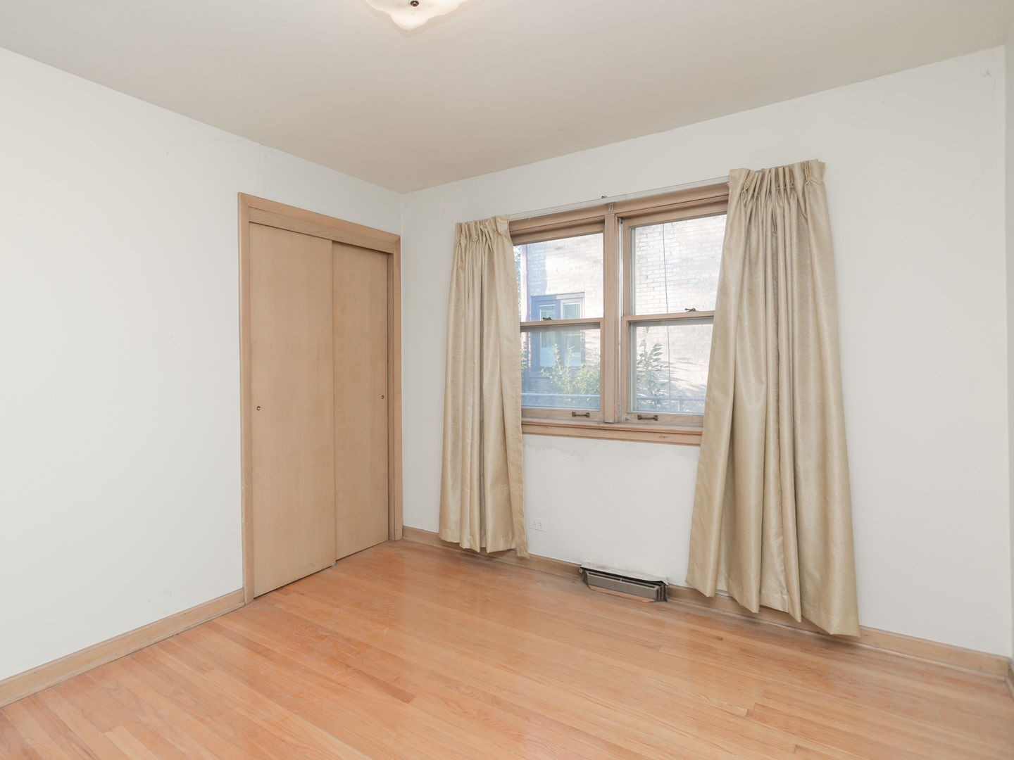 220 E Washington Street