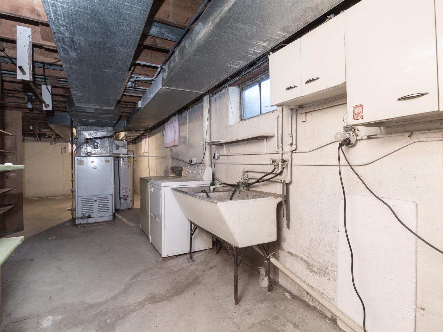 220 E Washington Street