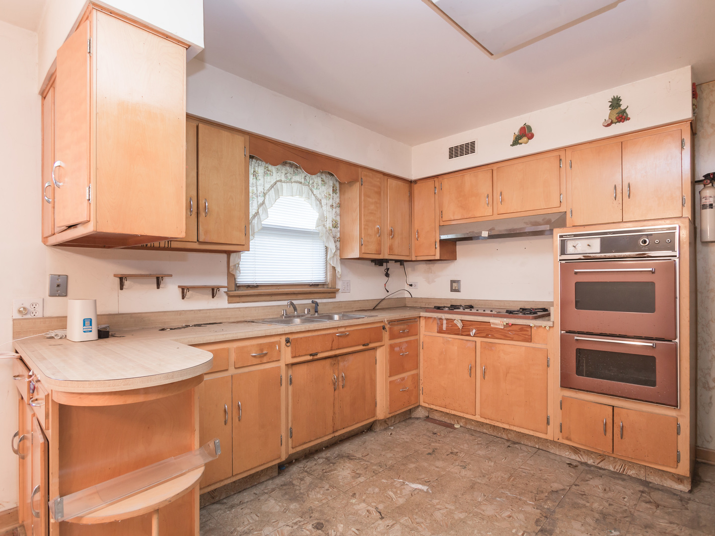 220 E Washington Street