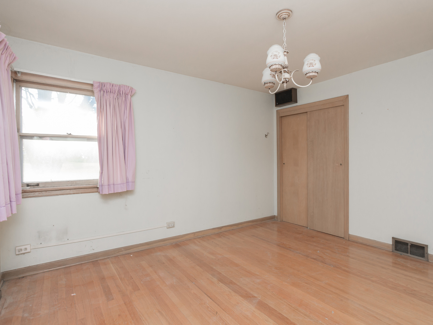 220 E Washington Street