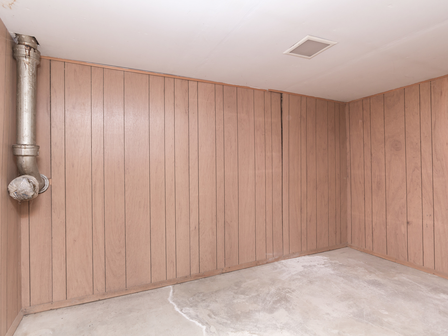 220 E Washington Street