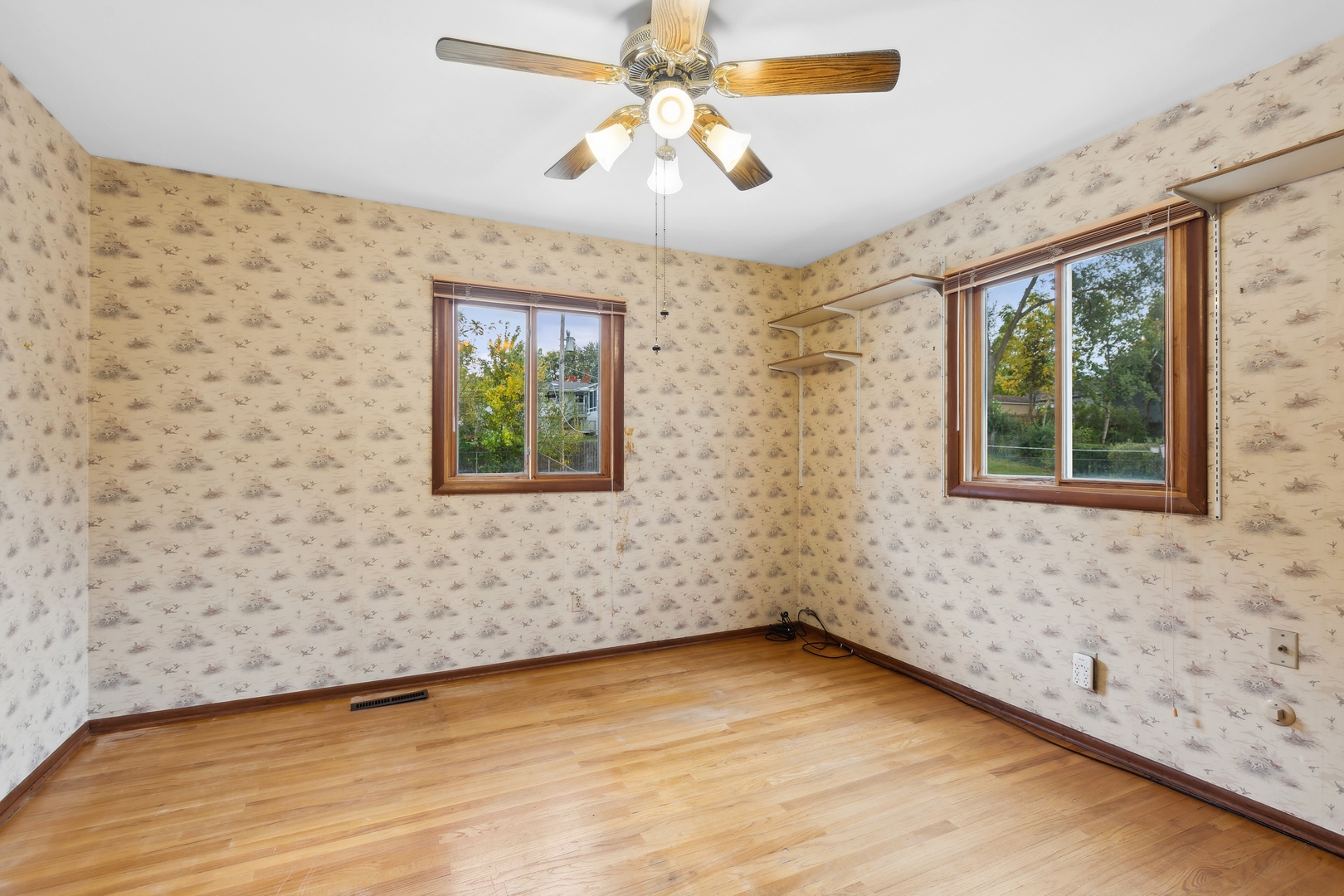 2807 Sun Valley Drive