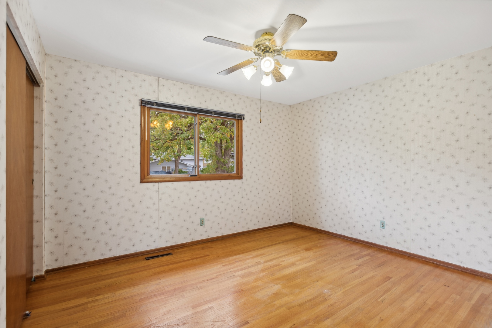 2807 Sun Valley Drive