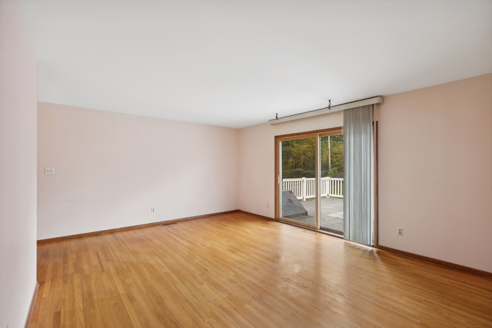 2807 Sun Valley Drive