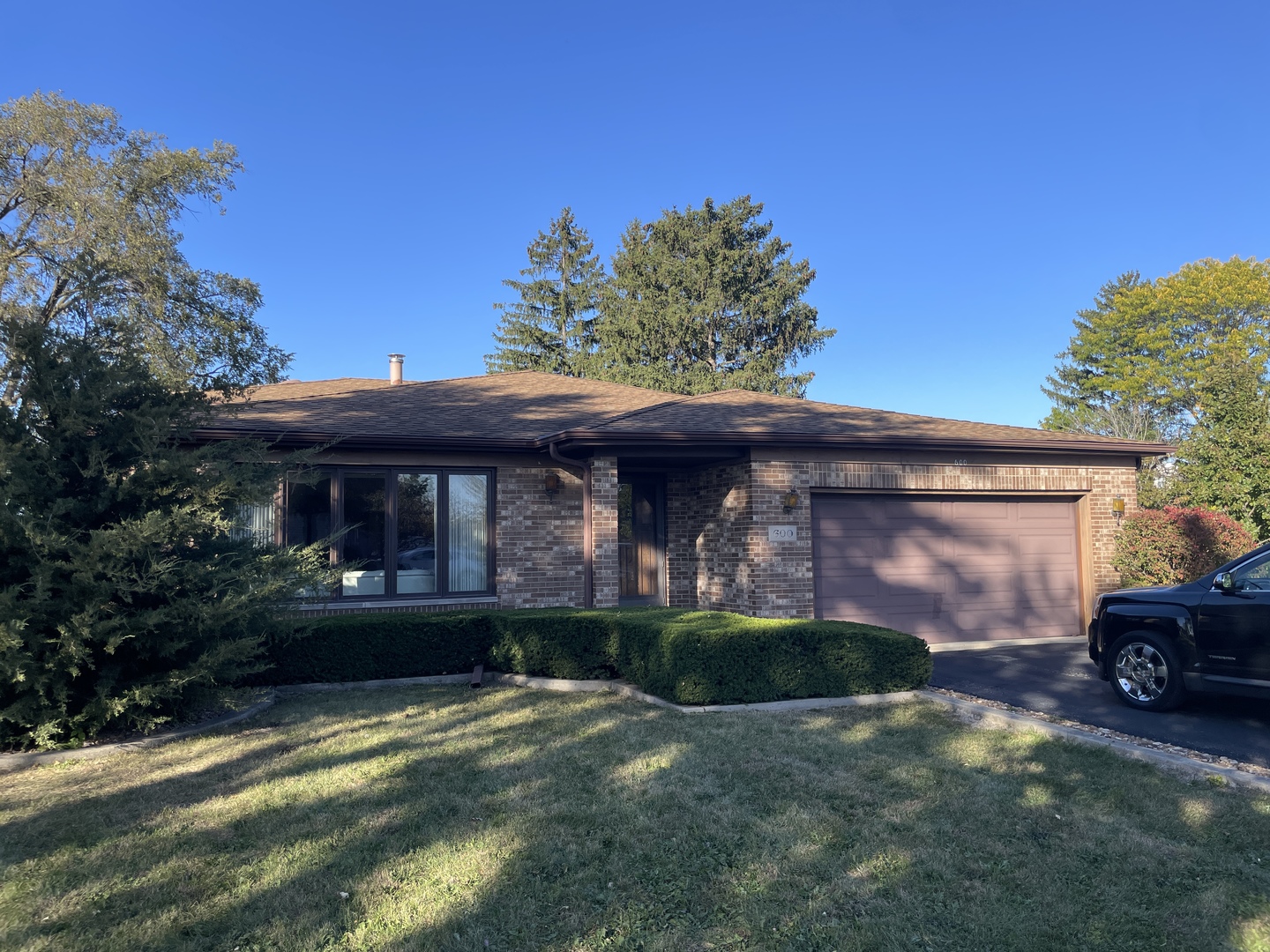600 Redwood Lane