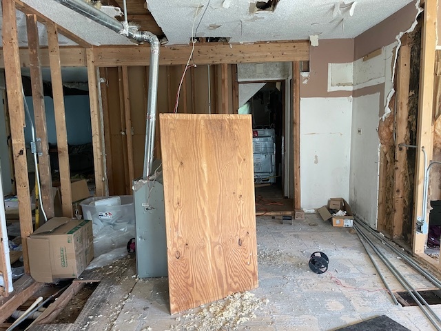 27W465 Manchester Road