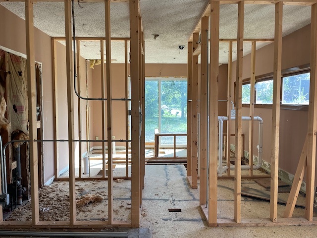 27W465 Manchester Road