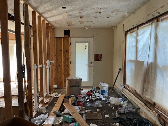 27W465 Manchester Road