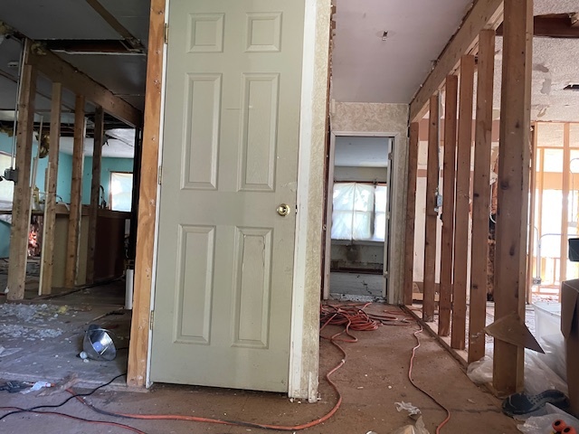 27W465 Manchester Road