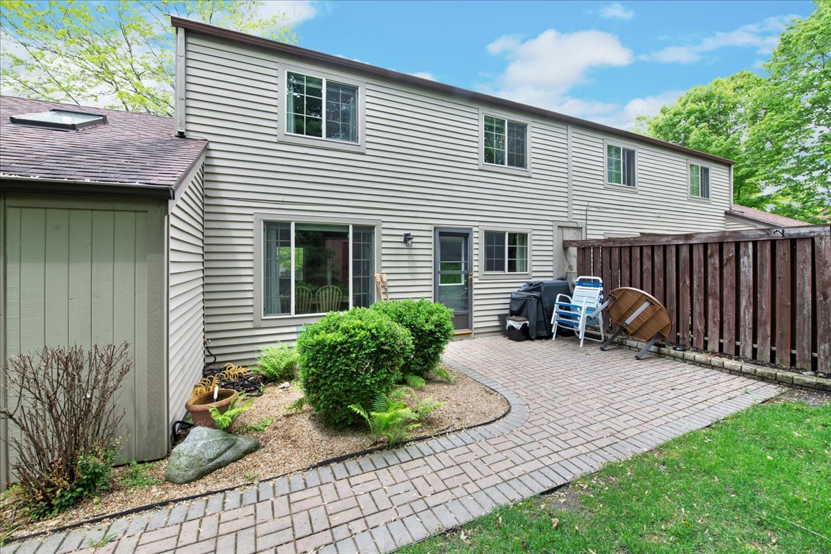 1106 Wintergreen Terrace