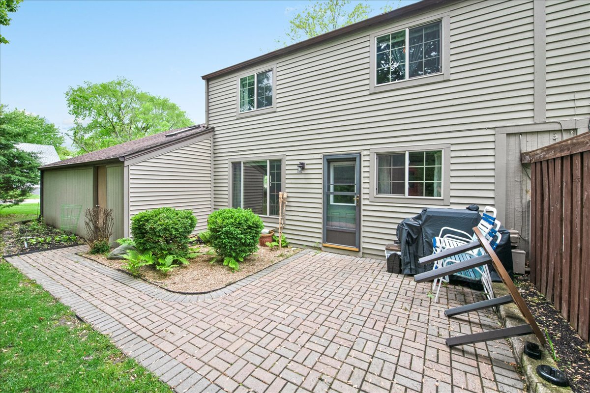 1106 Wintergreen Terrace