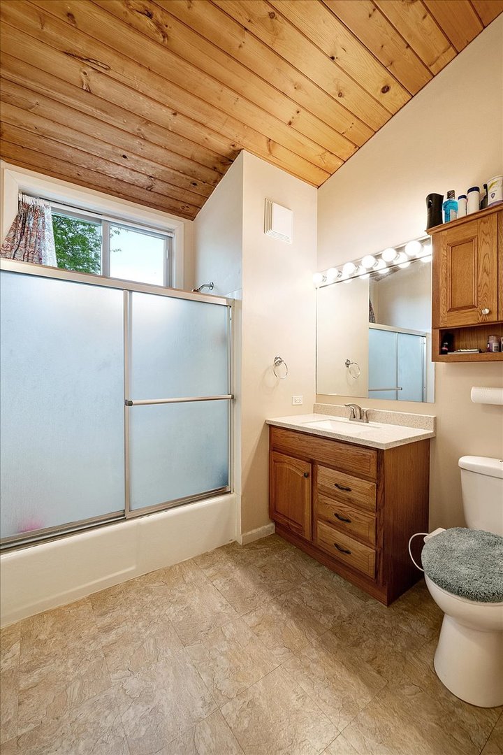 1106 Wintergreen Terrace