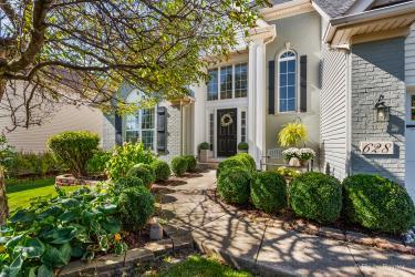 628 E Thornwood Drive