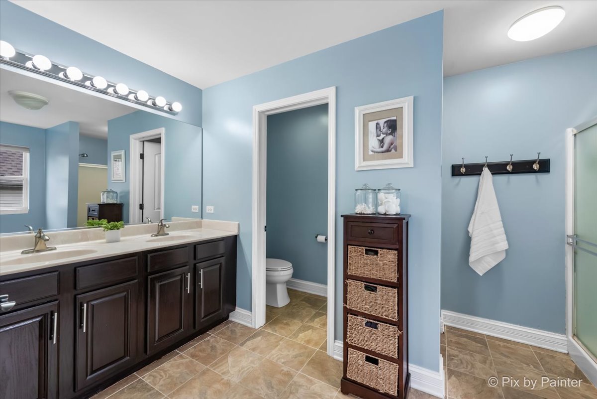 628 E Thornwood Drive