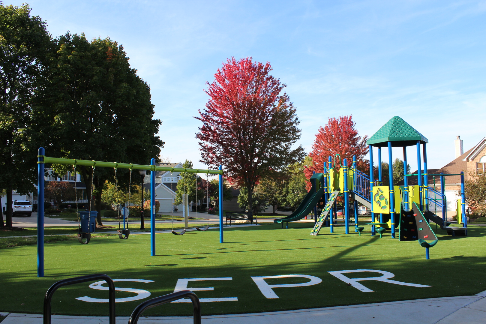 628 E Thornwood Drive