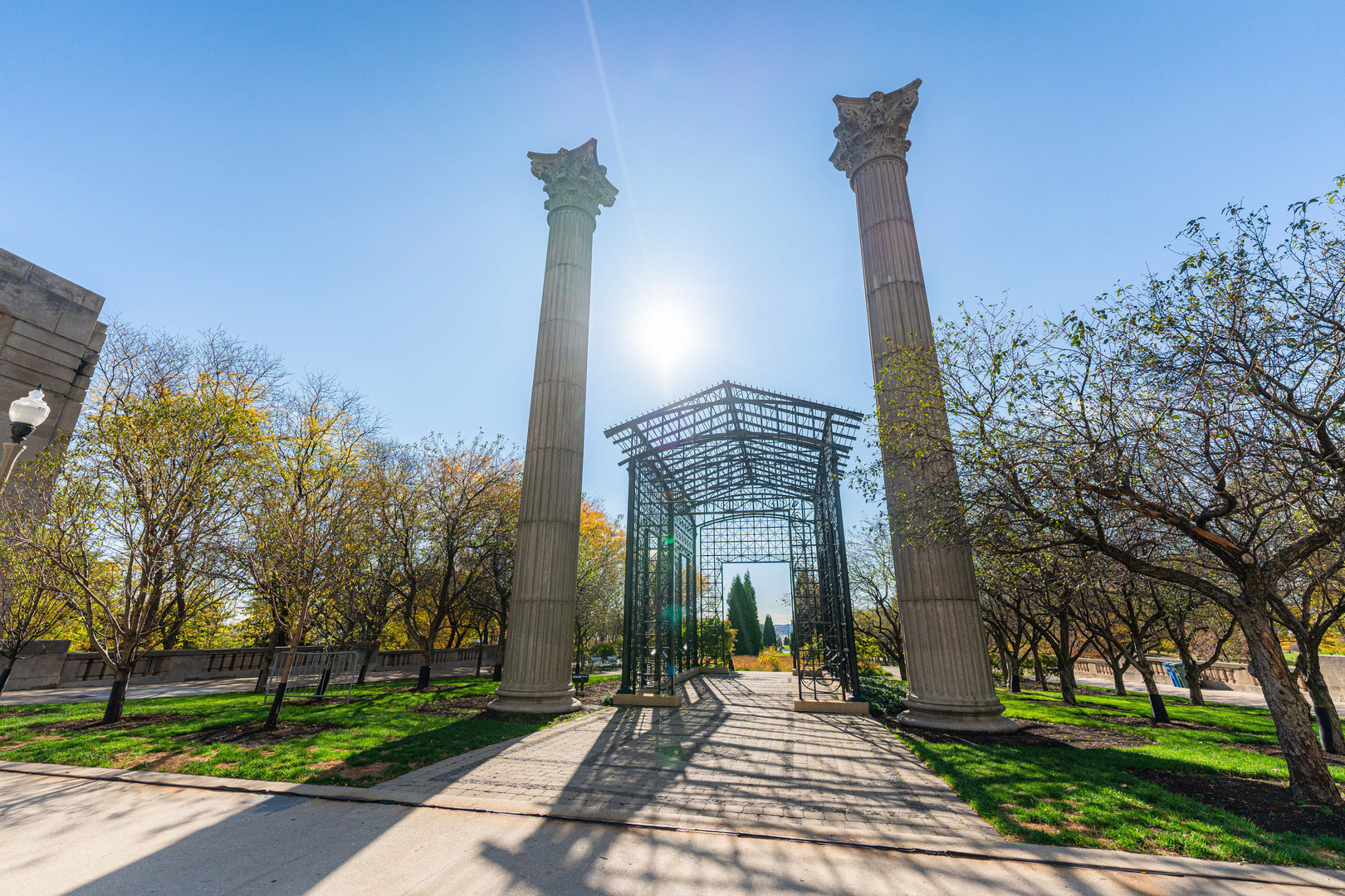 360 E RANDOLPH Street Unit: 2102