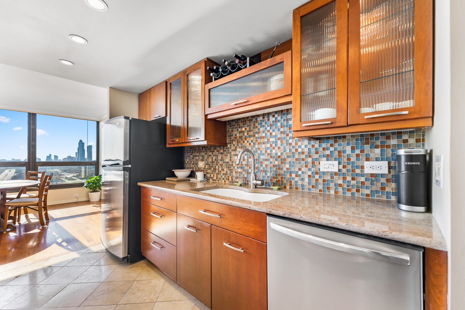 360 E RANDOLPH Street Unit: 2102