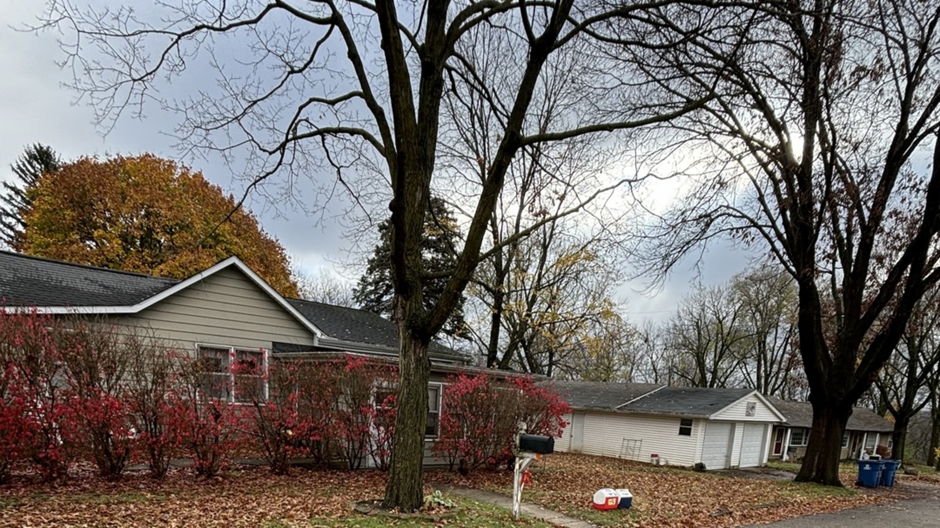 401 E Minnesota Street