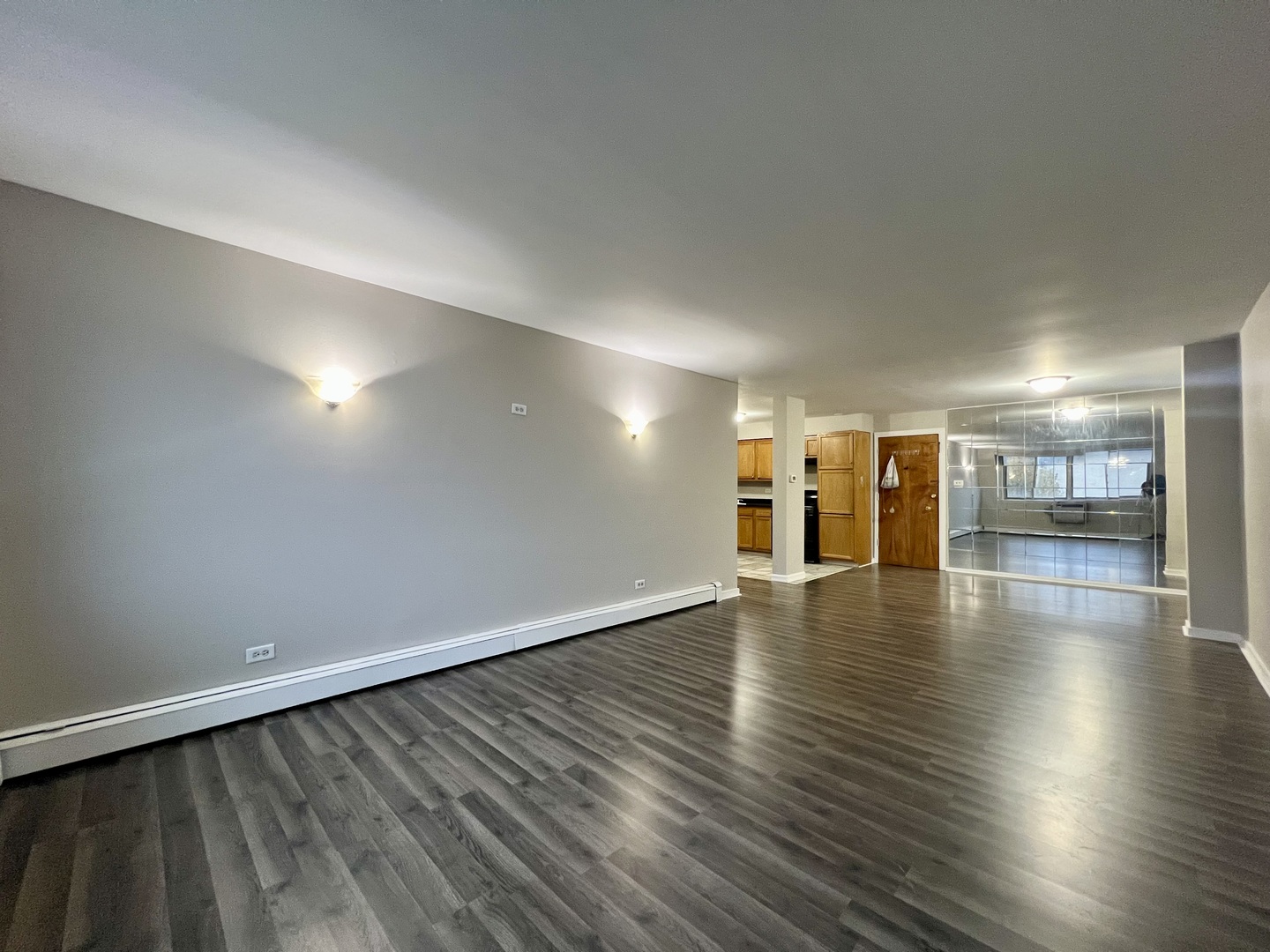 9720 S PULASKI Road Unit: 209
