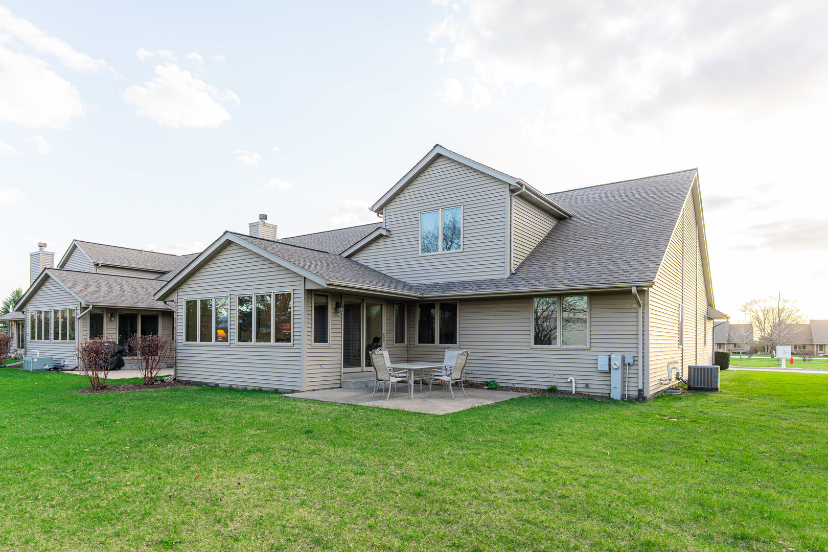 1456 Adrienne Circle