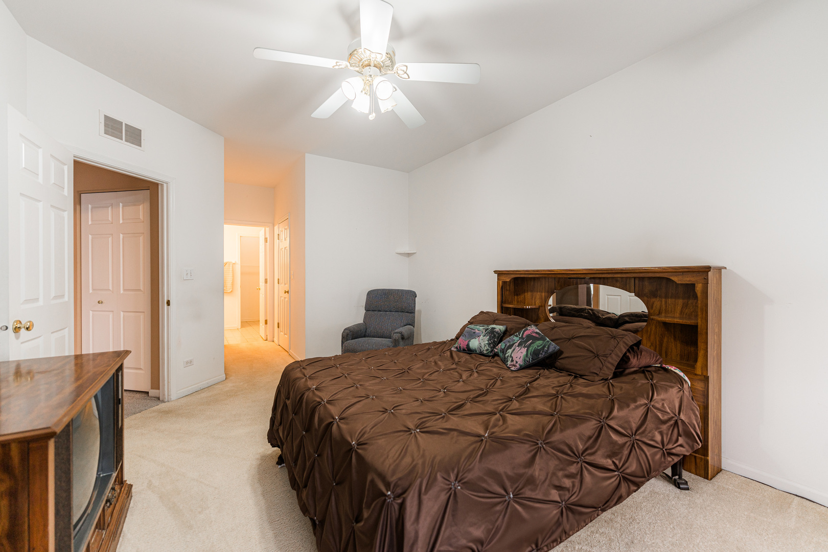 8132 Concord Lane Unit: F