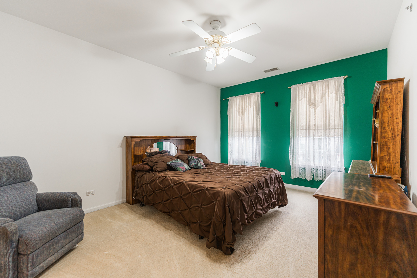 8132 Concord Lane Unit: F