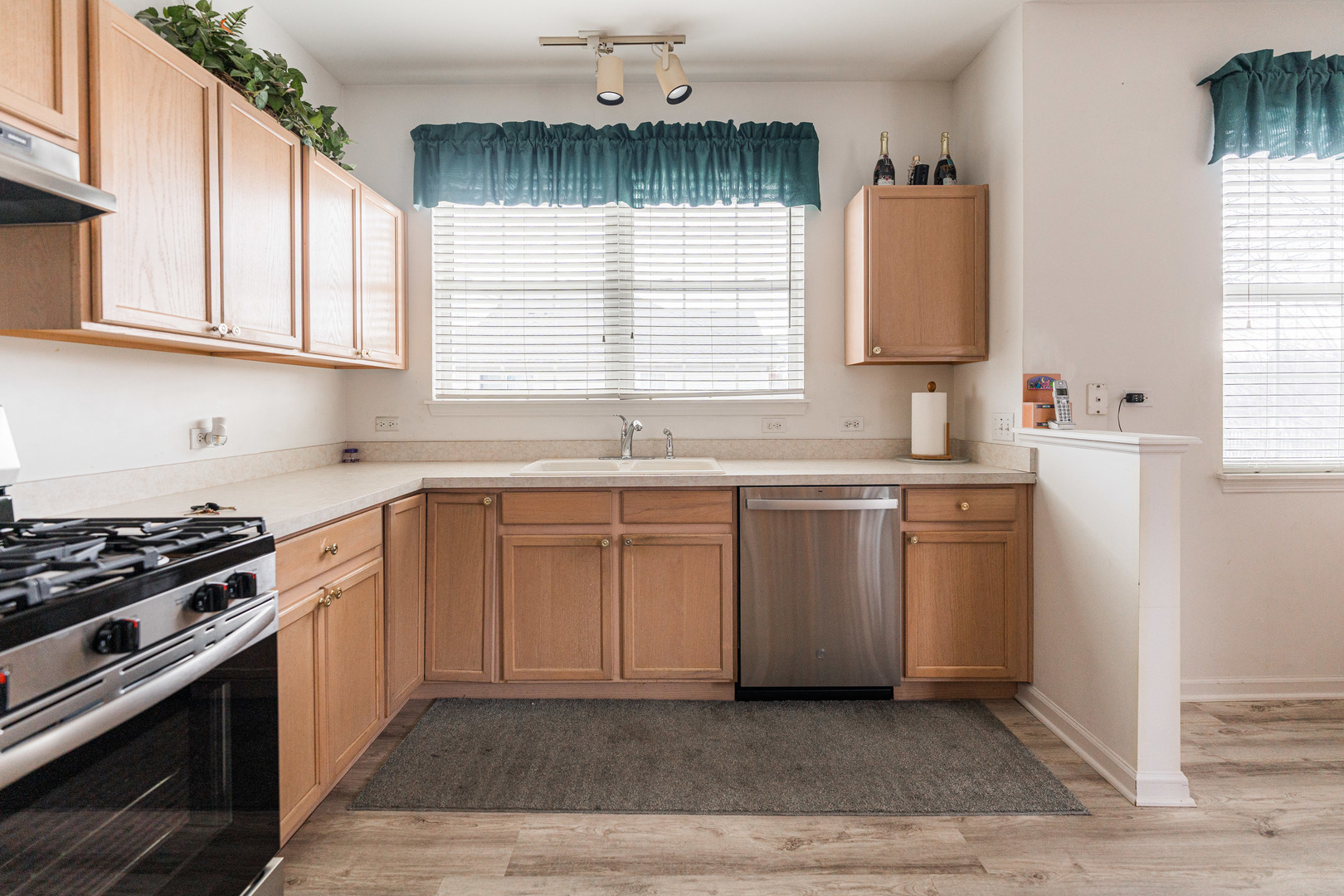 8132 Concord Lane Unit: F