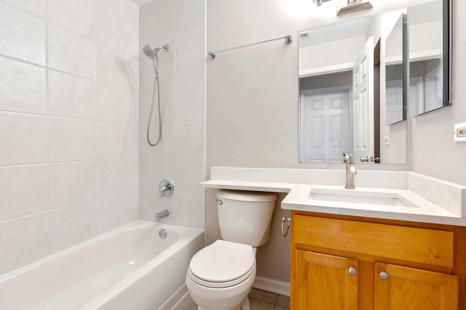 69 GANT Circle Unit: G