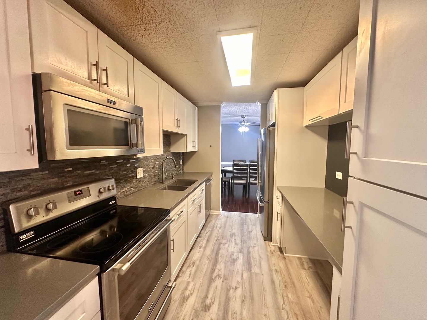 920 Beau Drive Unit: 207
